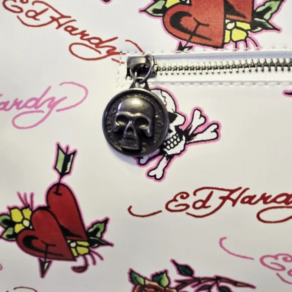 NEW Ed Hardy White Women's Bag With Skull,Rose & Heart Tattoo Designs Y2K NWT - Picture 4 of 6